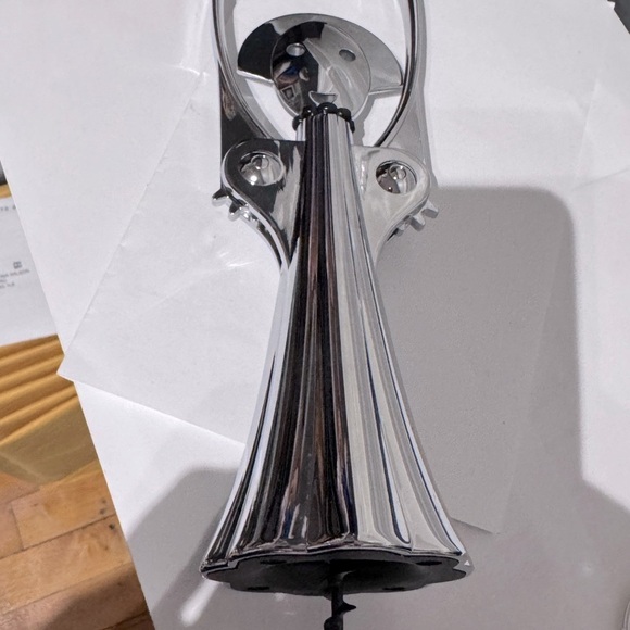 🌟HOST PICK🌟 🍷Alessi Anna G Chrome Corkscrew designed by Alessandro Mendini🍷 - Picture 10 of 16